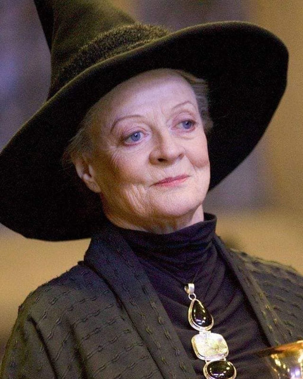 Dame Maggie Smith, Beloved British Actress, Passes Away at 89